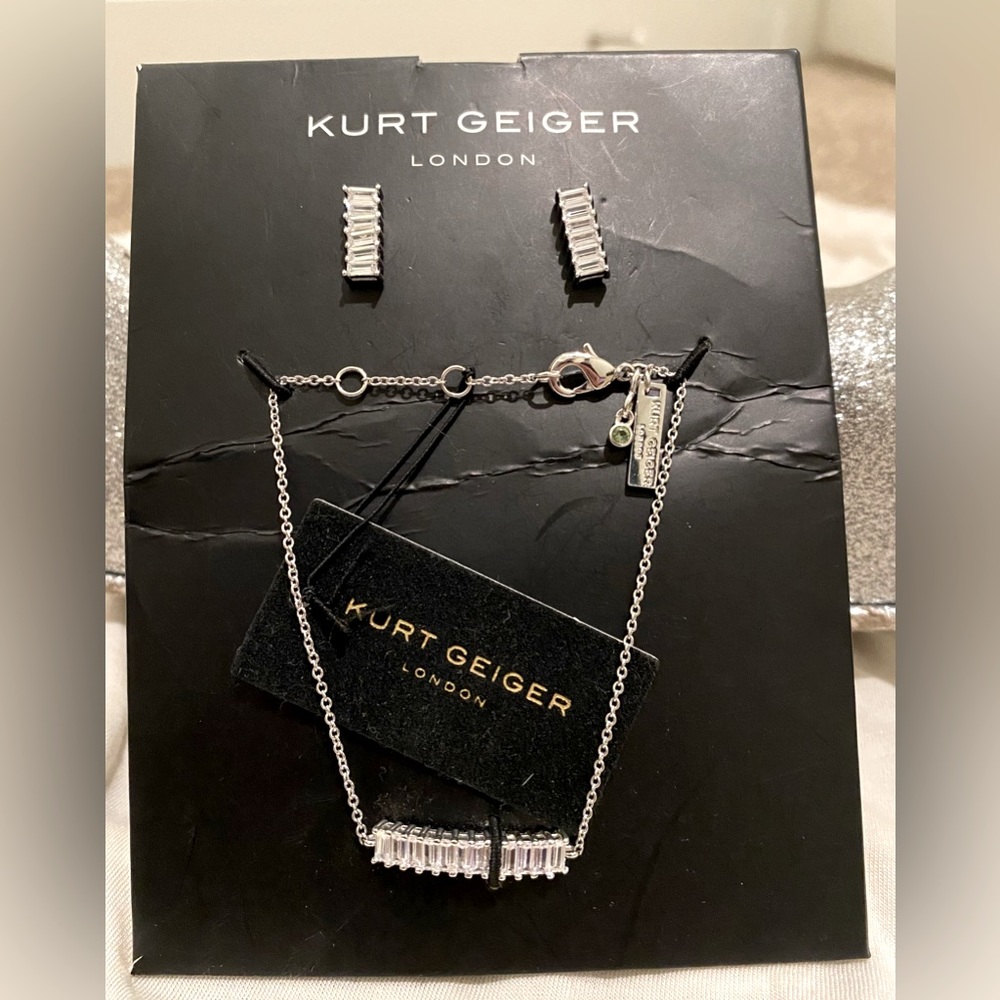 Kurt Geiger London Necklace & Earrings Set